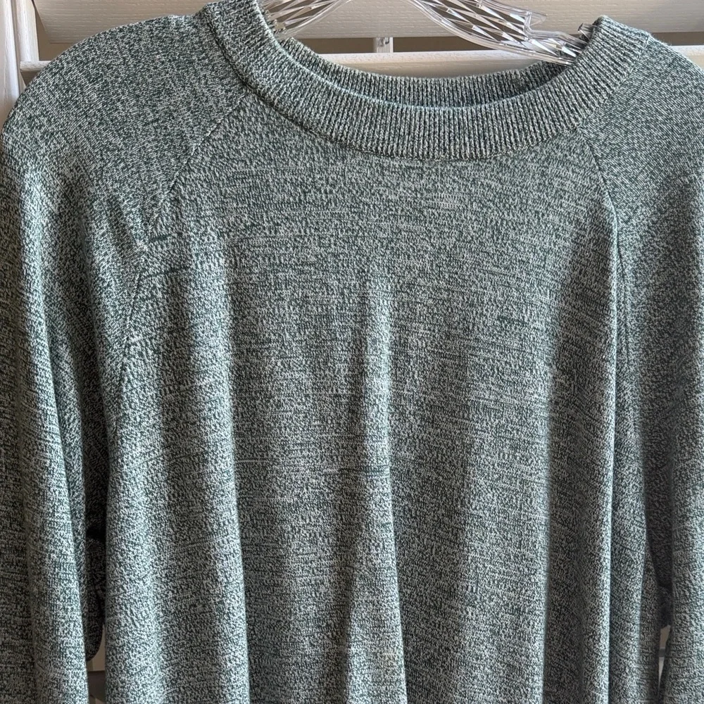 H&M Men's Heathered Sage Crewneck Sweater